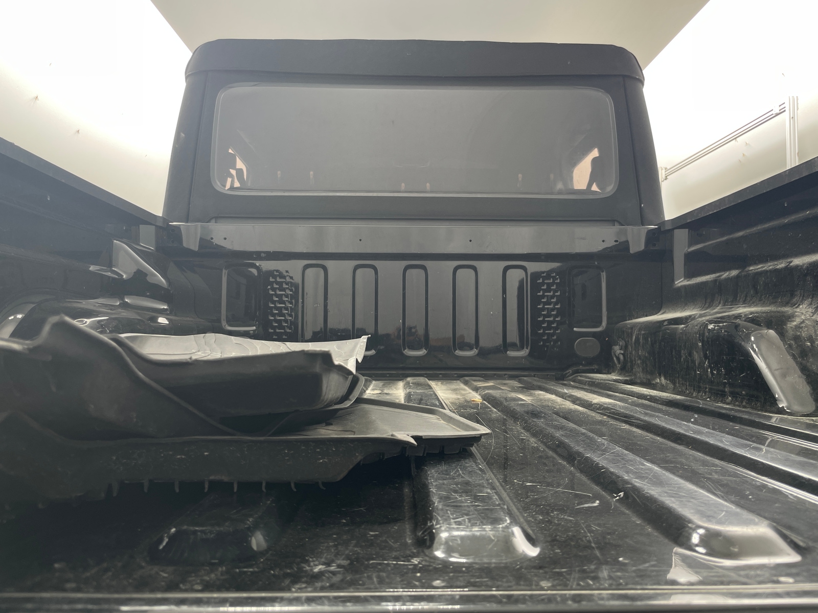 Thumbnail: 2022 Jeep Gladiator - 7