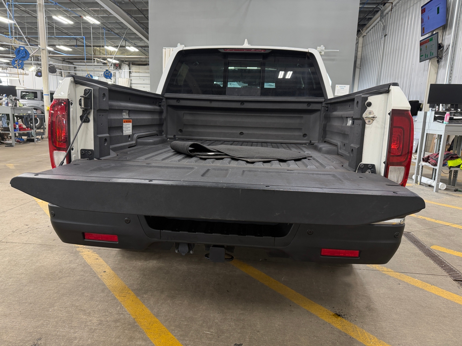 Thumbnail: 2017 Honda Ridgeline - 6