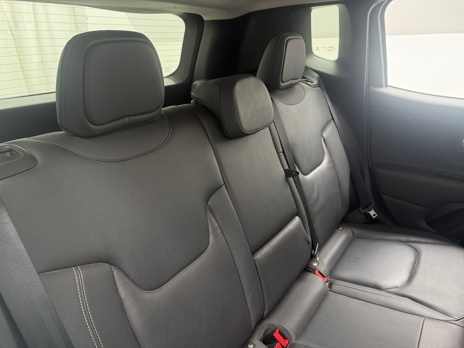 Thumbnail: 2020 Jeep Renegade - 6