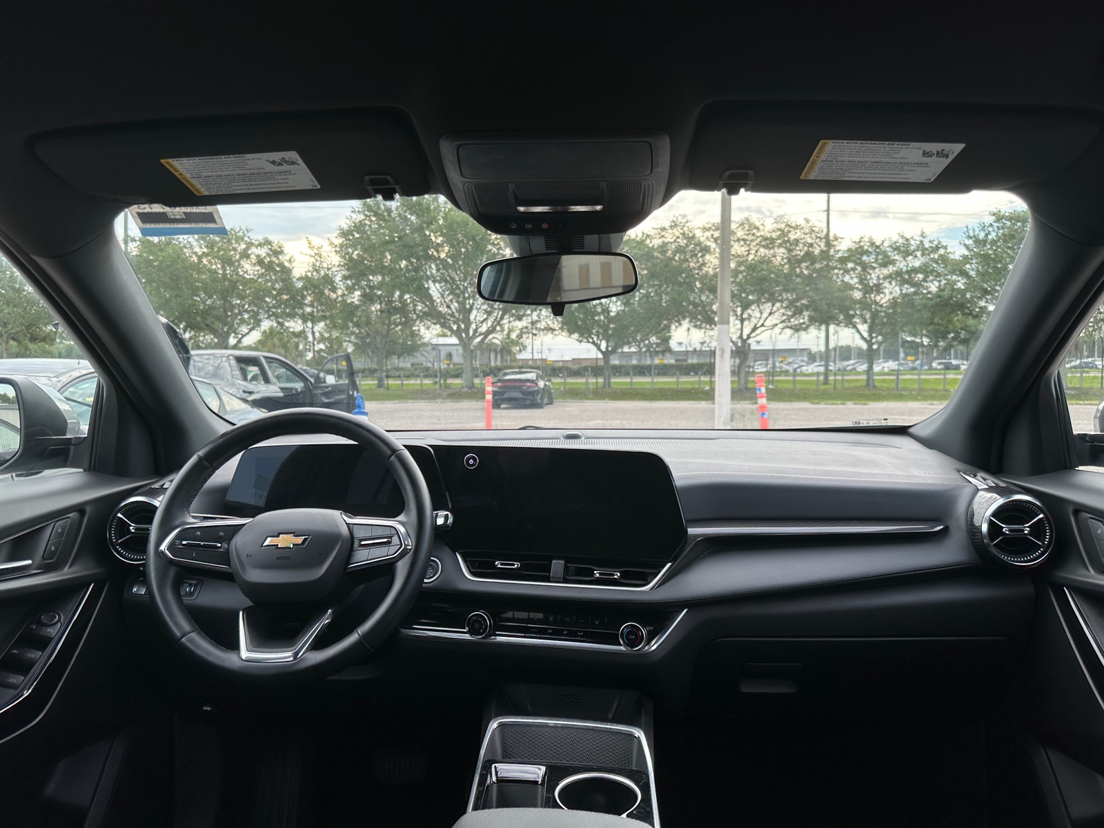 Thumbnail: 2025 Chevrolet Equinox - 3