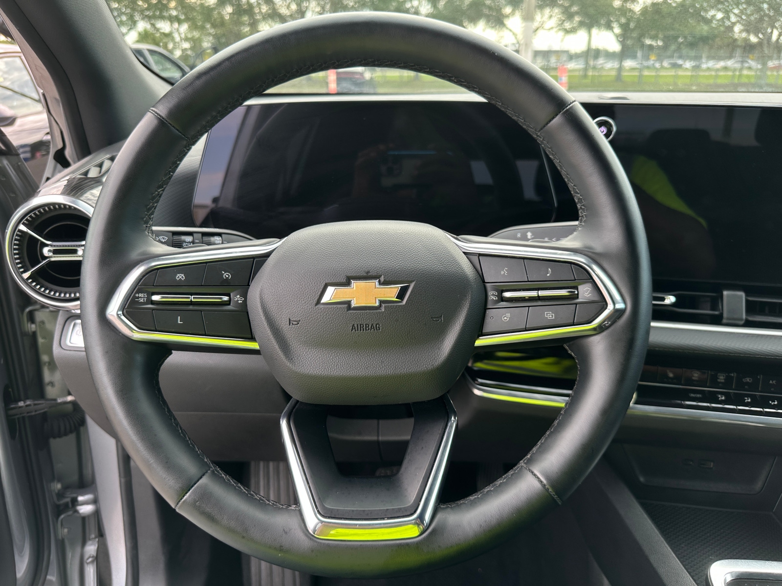 Thumbnail: 2025 Chevrolet Equinox - 5
