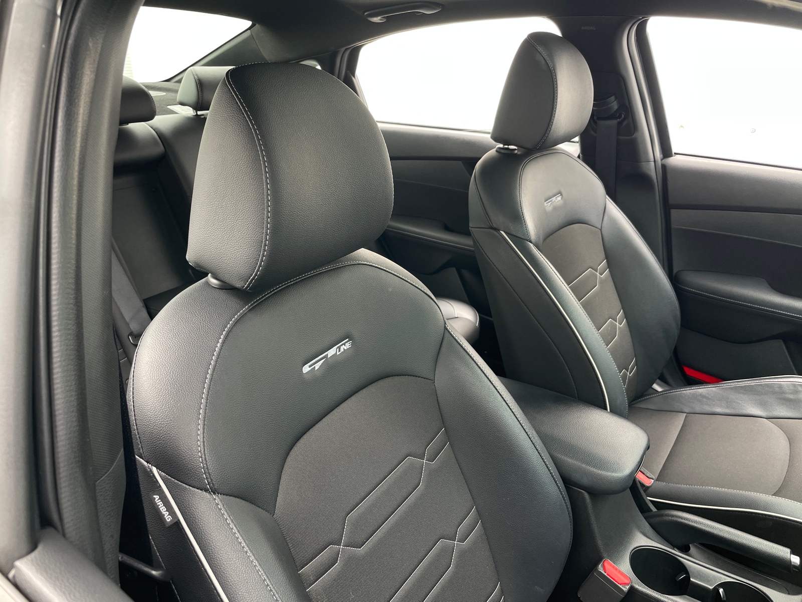 Thumbnail: 2021 Kia Forte - 2