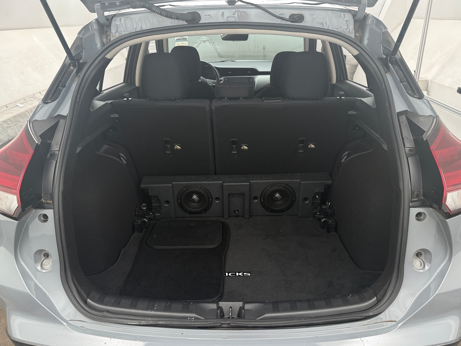 Thumbnail: 2022 Nissan Kicks - 7