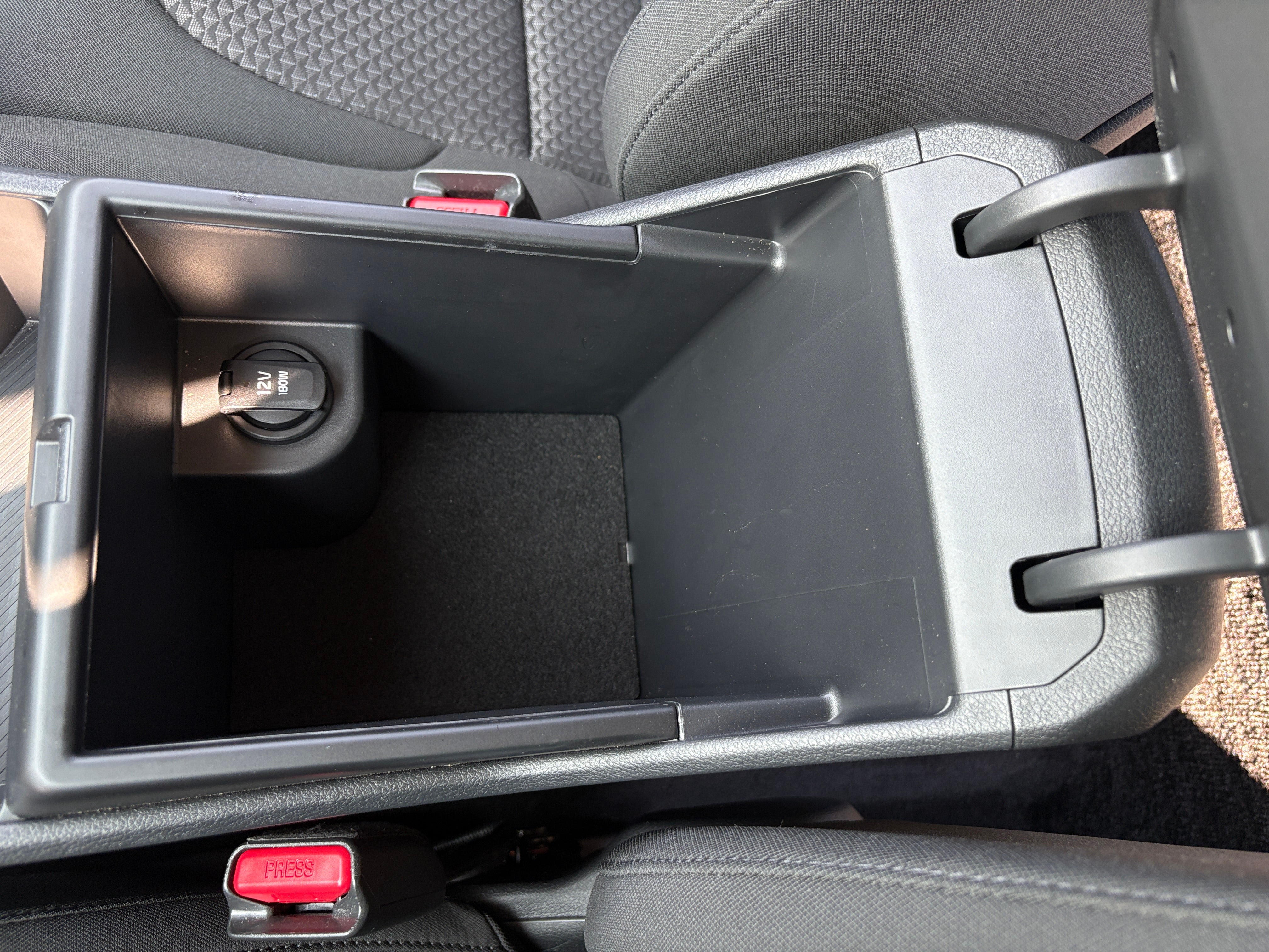 2026 Kia Sportage S Hybrid - Photo 15