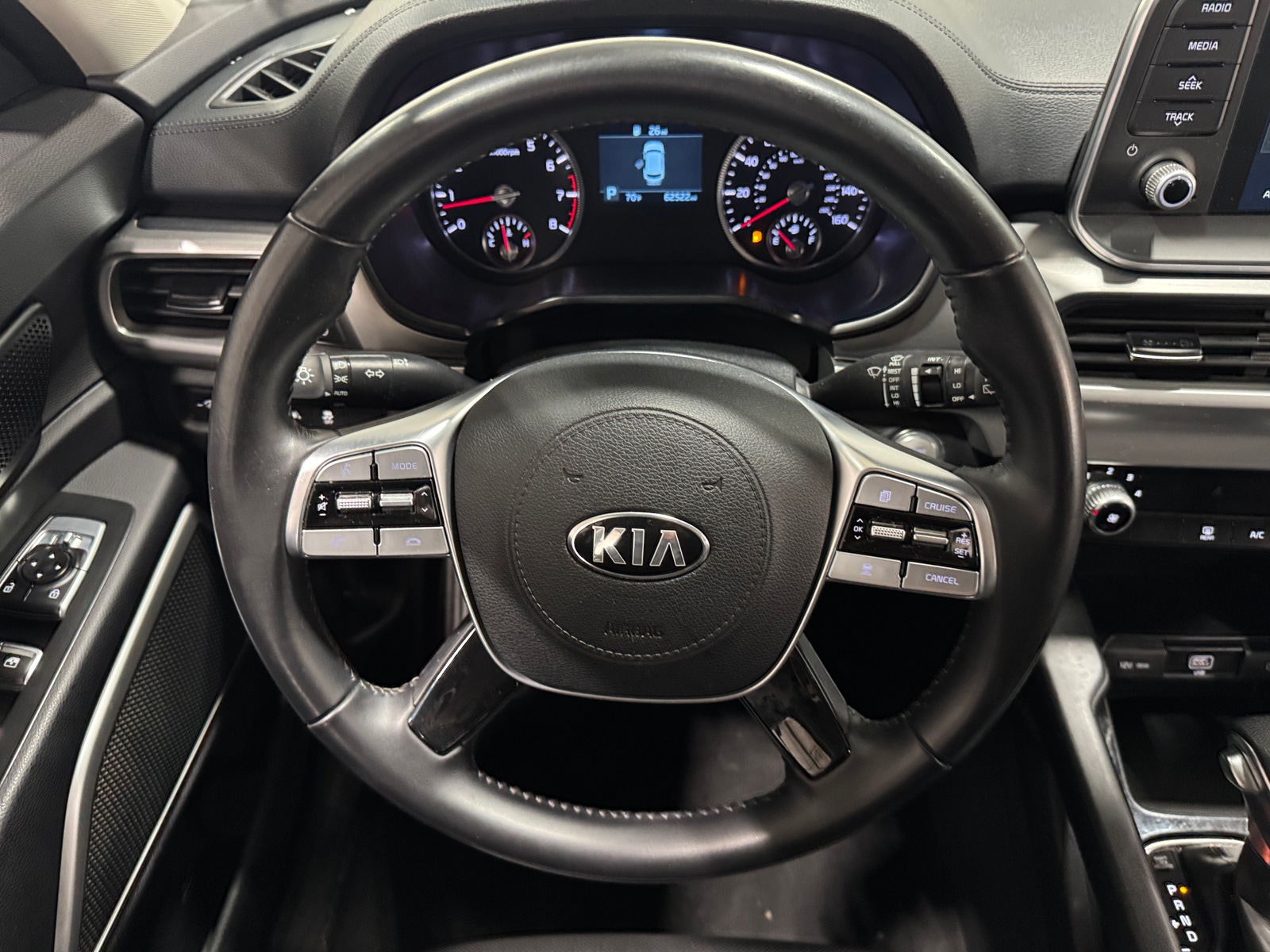 Thumbnail: 2021 Kia Telluride - 4