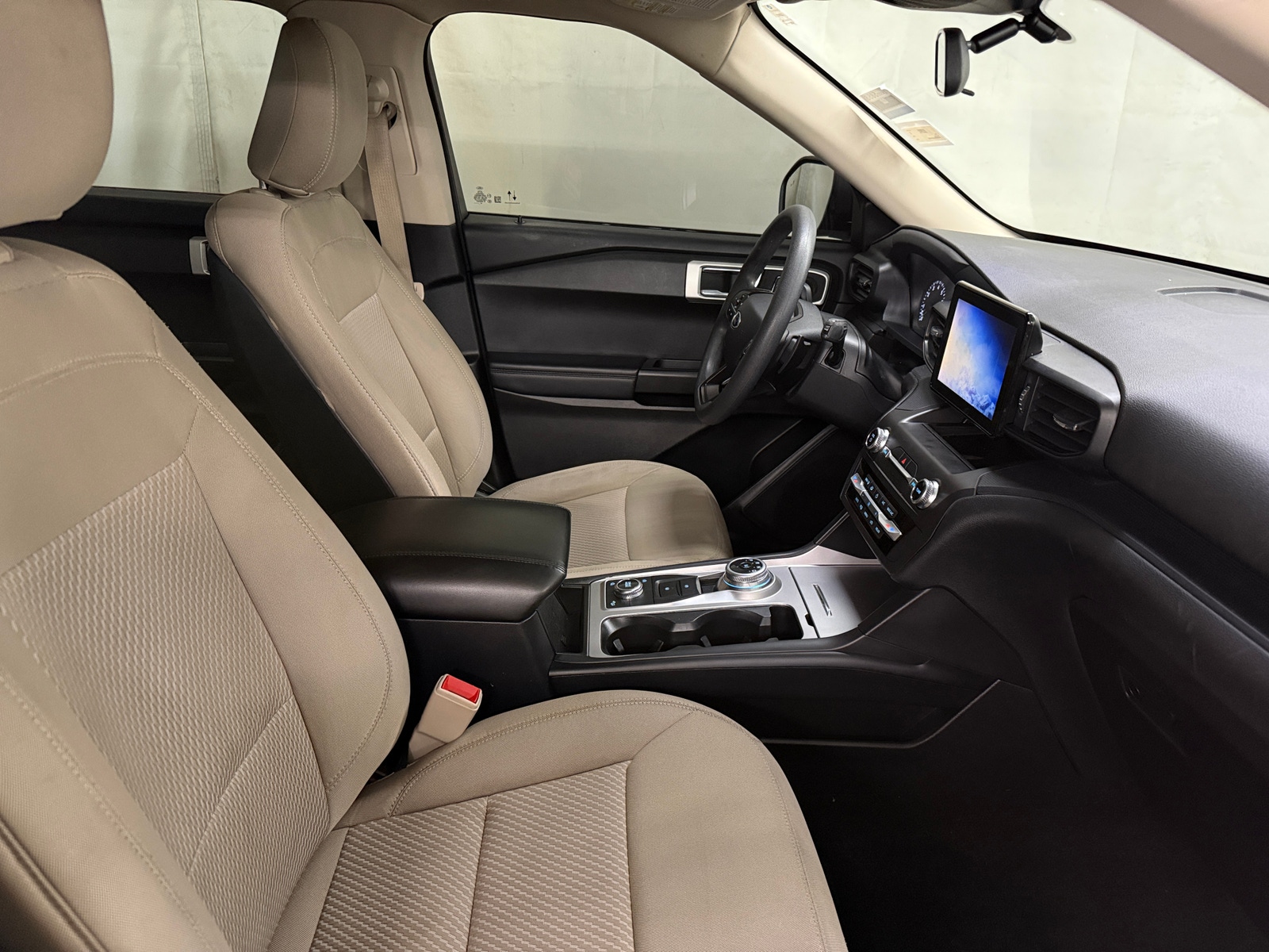 Thumbnail: 2020 Ford Explorer - 2