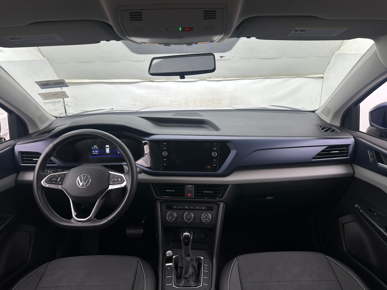 Thumbnail: 2022 Volkswagen Taos - 2