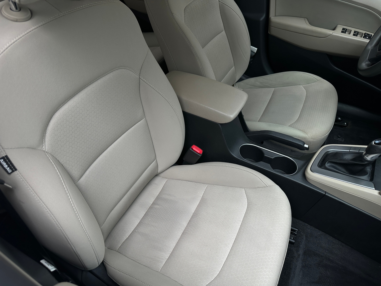Thumbnail: 2017 Hyundai Elantra - 2