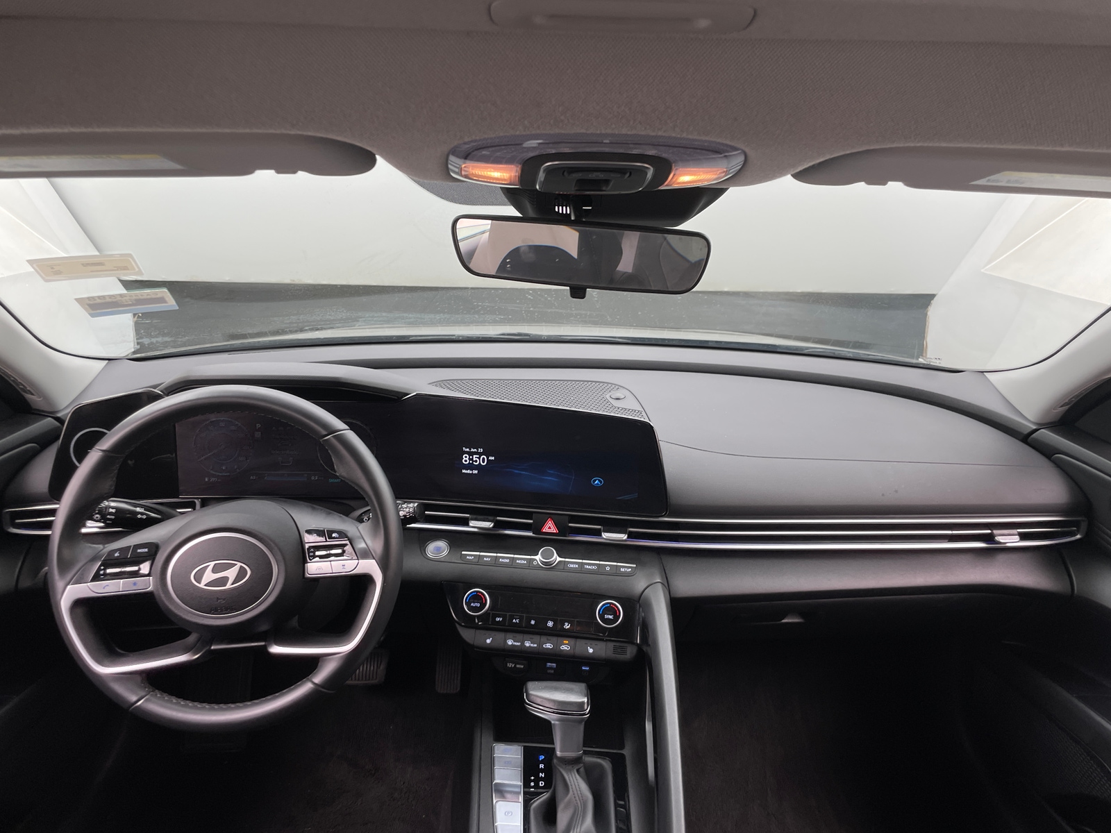 Thumbnail: 2025 Hyundai Elantra - 3