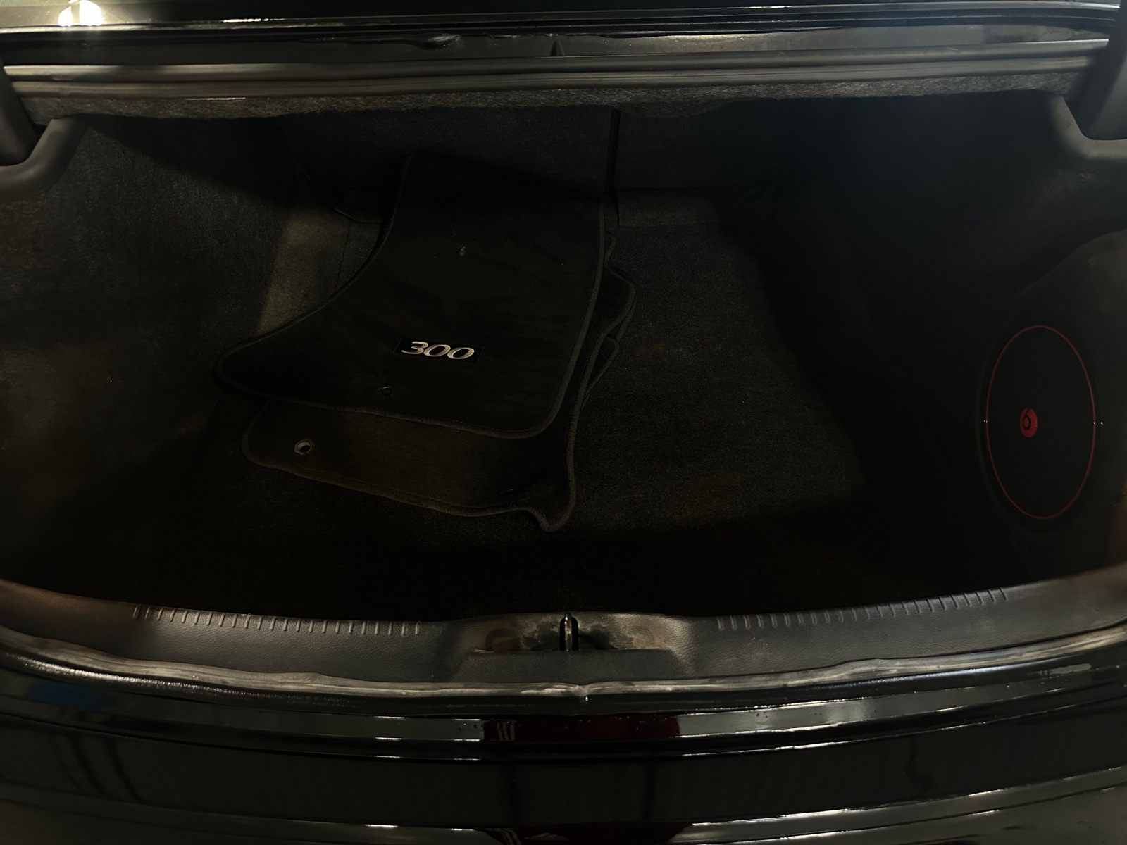 Thumbnail: 2014 Chrysler 300 - 6