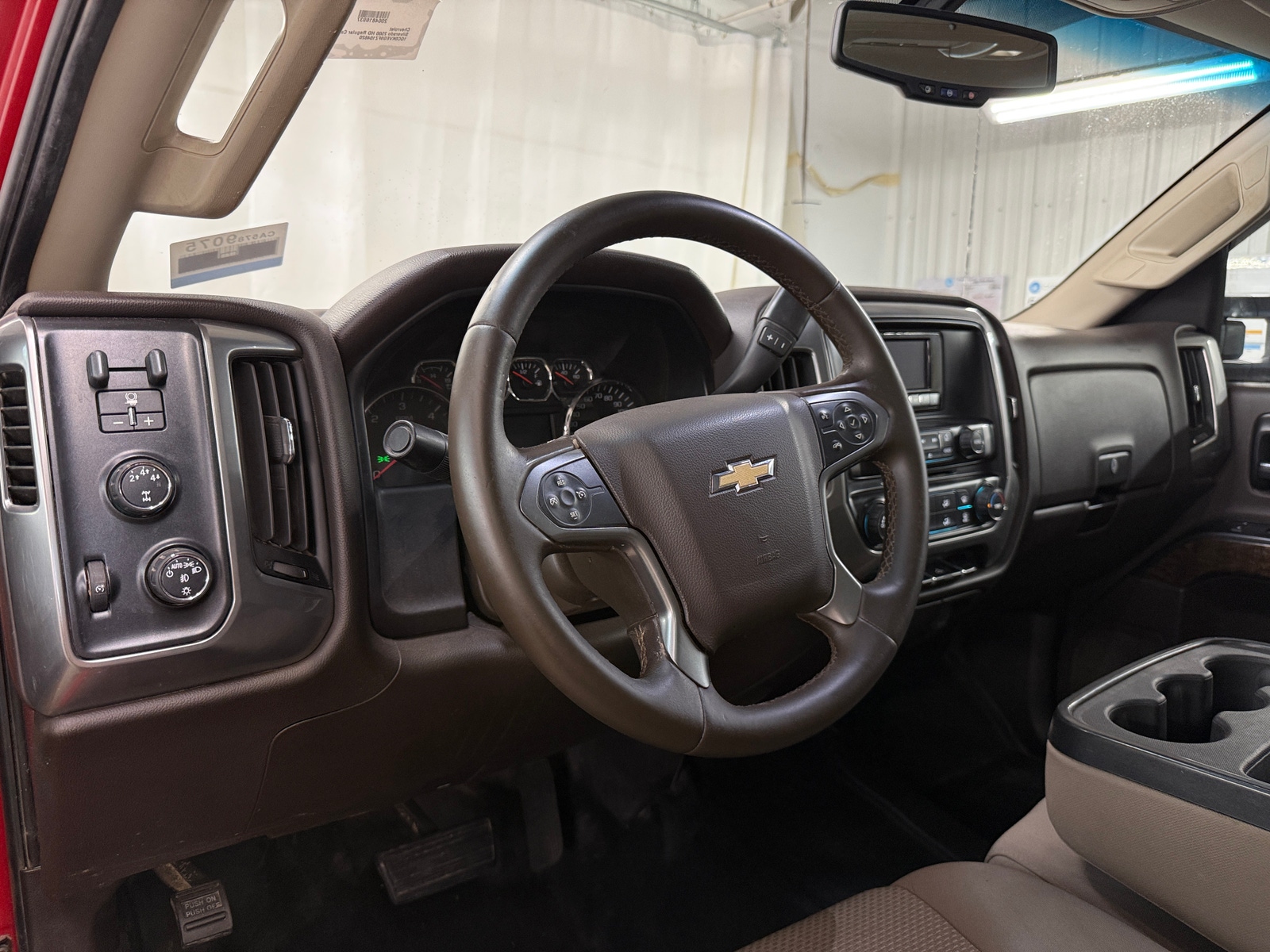 Thumbnail: 2015 Chevrolet Silverado 2500 - 3