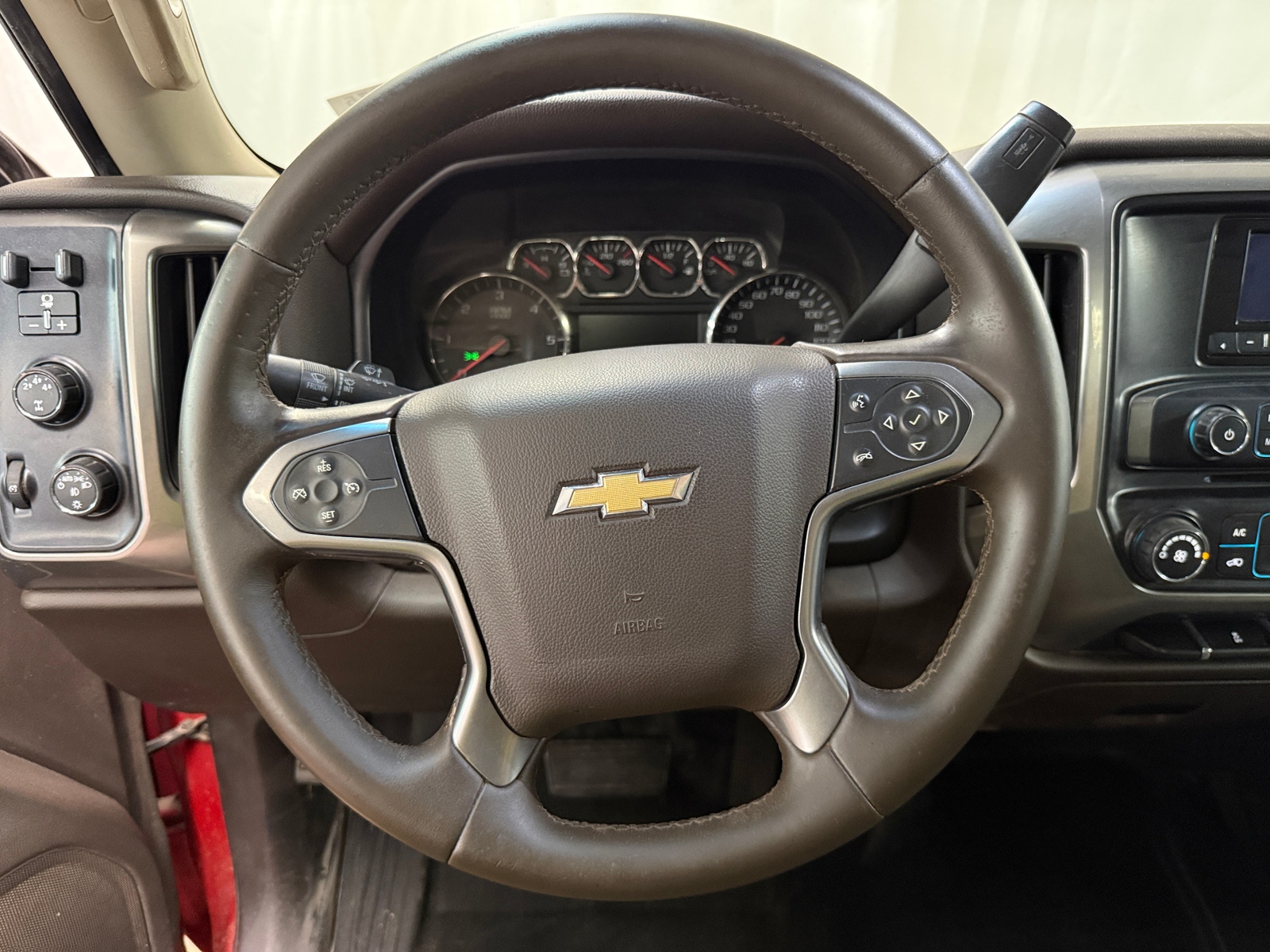 Thumbnail: 2015 Chevrolet Silverado 2500 - 5