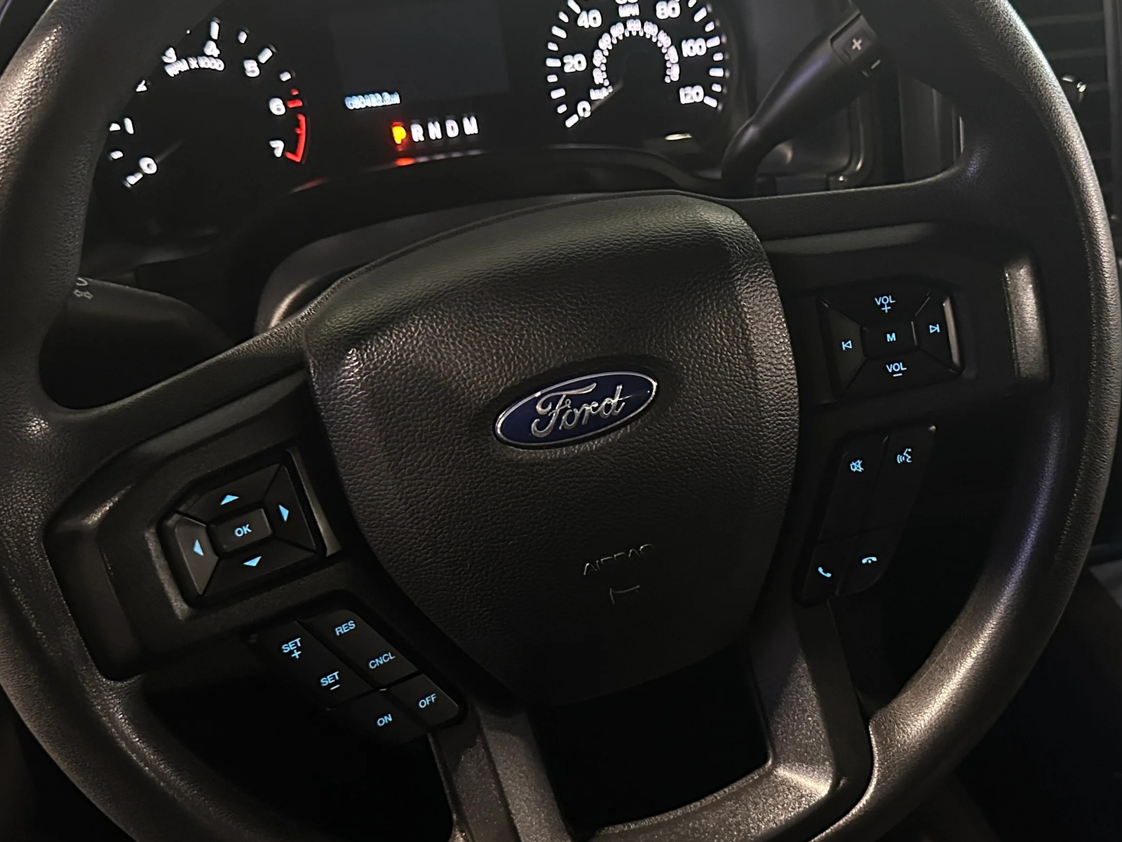 Thumbnail: 2019 Ford Econoline - 5