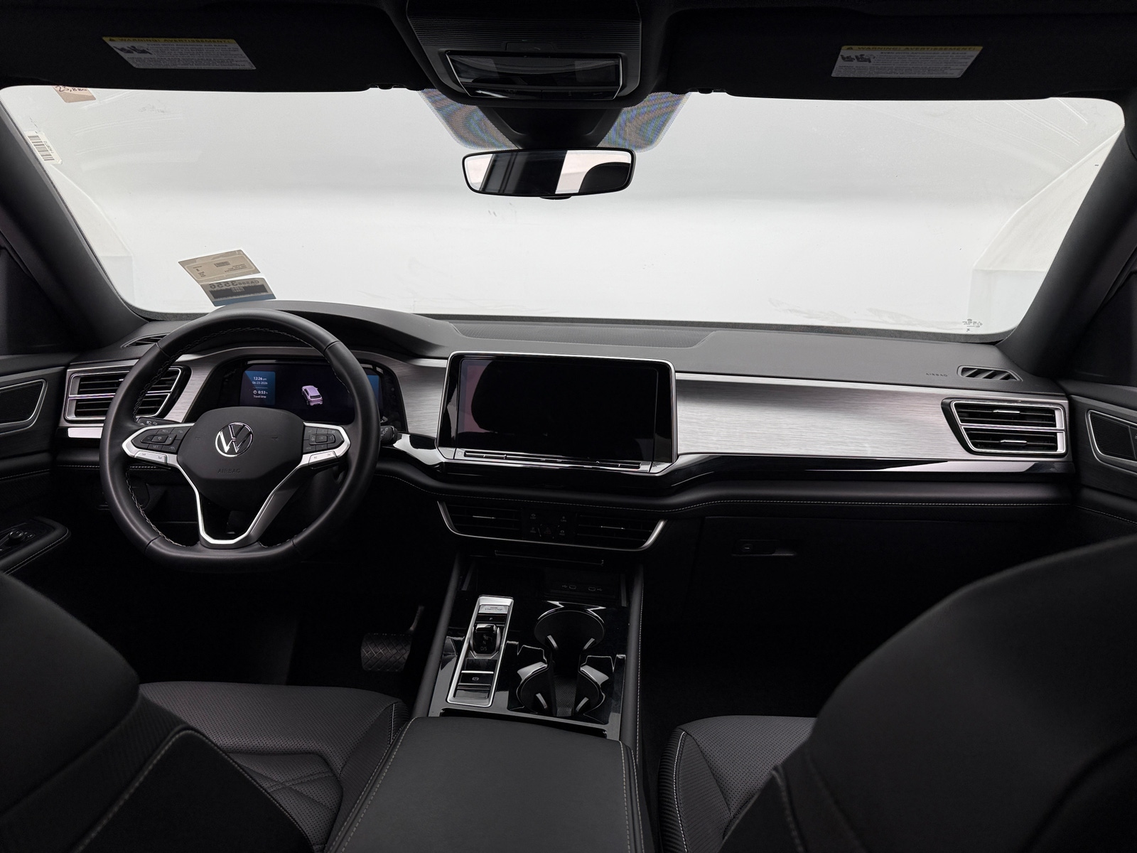 Thumbnail: 2025 Volkswagen Atlas - 3