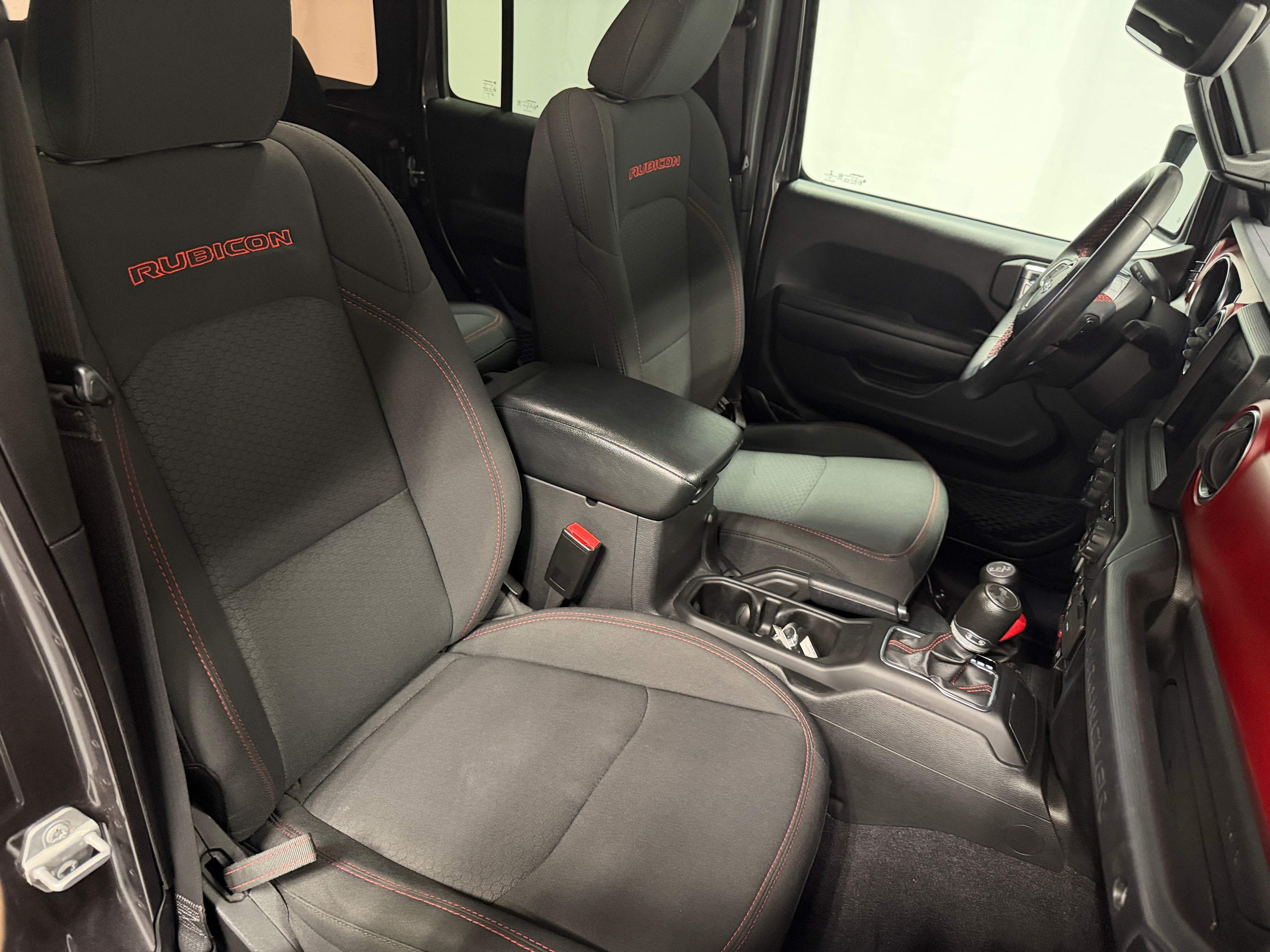 2023 Jeep Wrangler 4-Door Rubicon - Photo 4