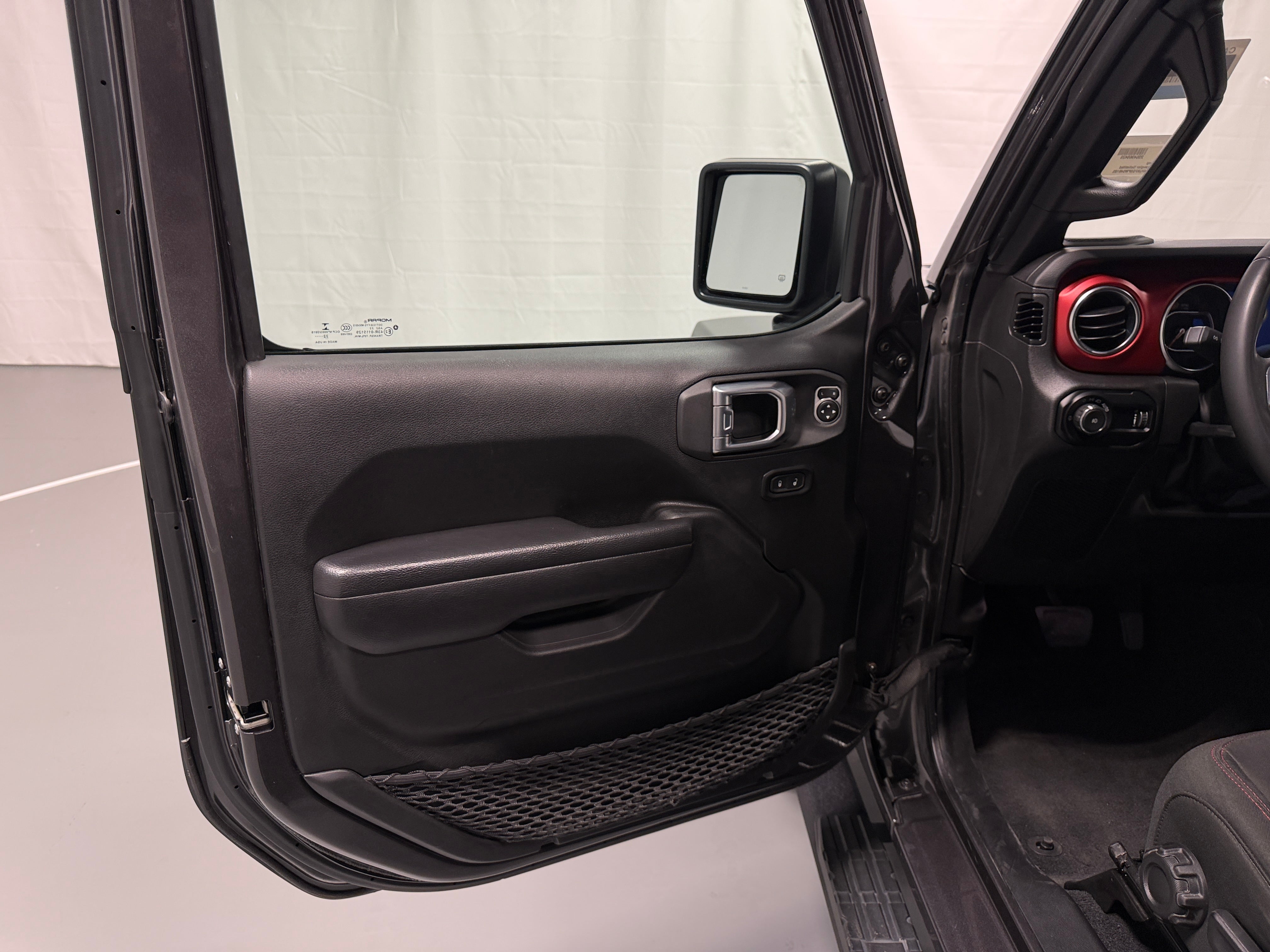 2023 Jeep Wrangler 4-Door Rubicon - Photo 2