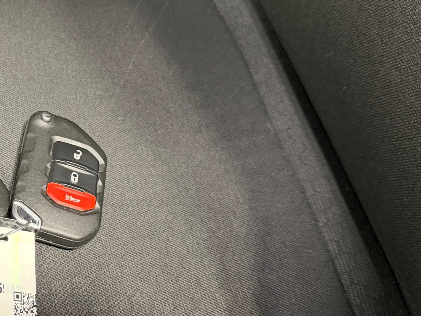 2023 Jeep Wrangler 4-Door Rubicon - Photo 12