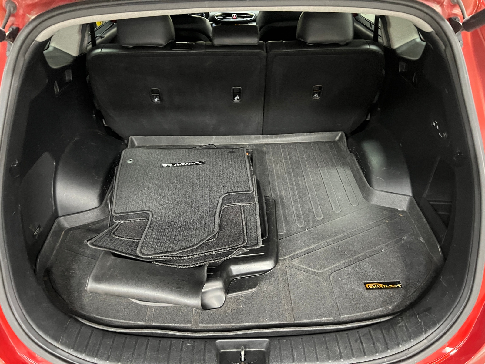 Thumbnail: 2019 Hyundai Santa Fe - 6