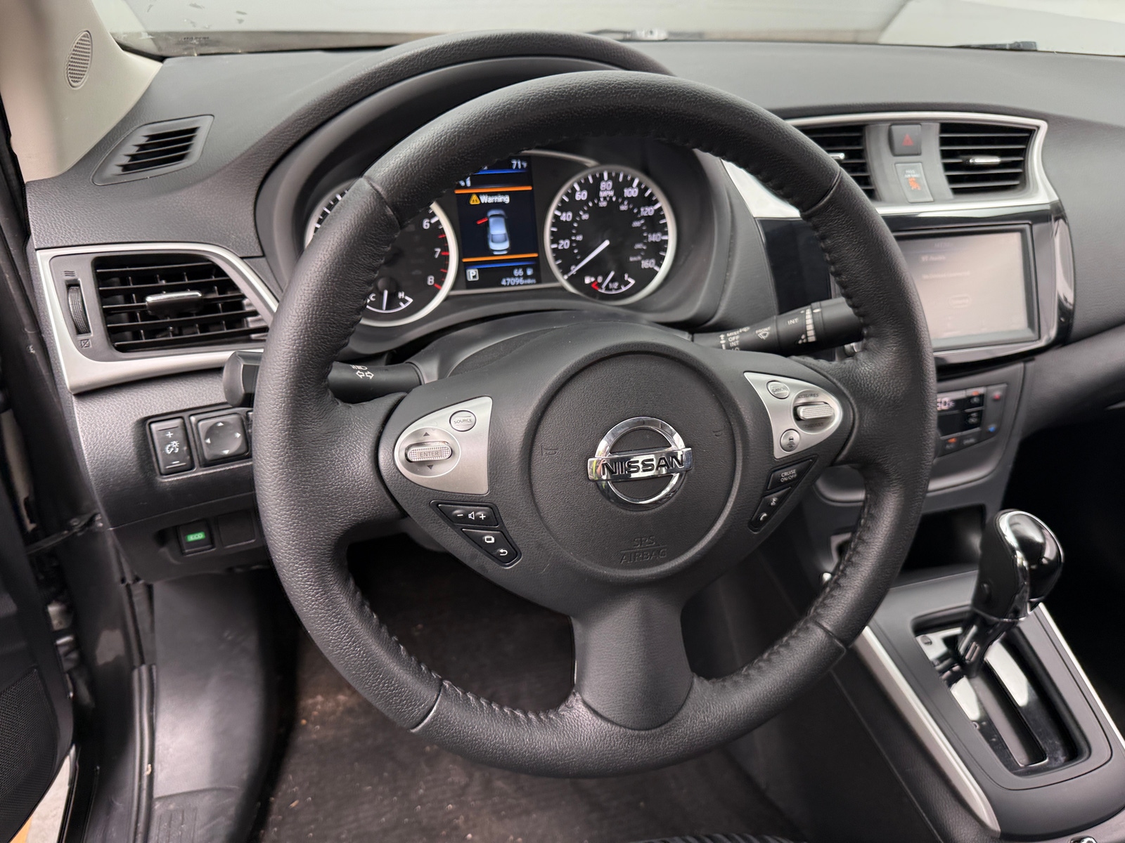 Thumbnail: 2019 Nissan Sentra - 5