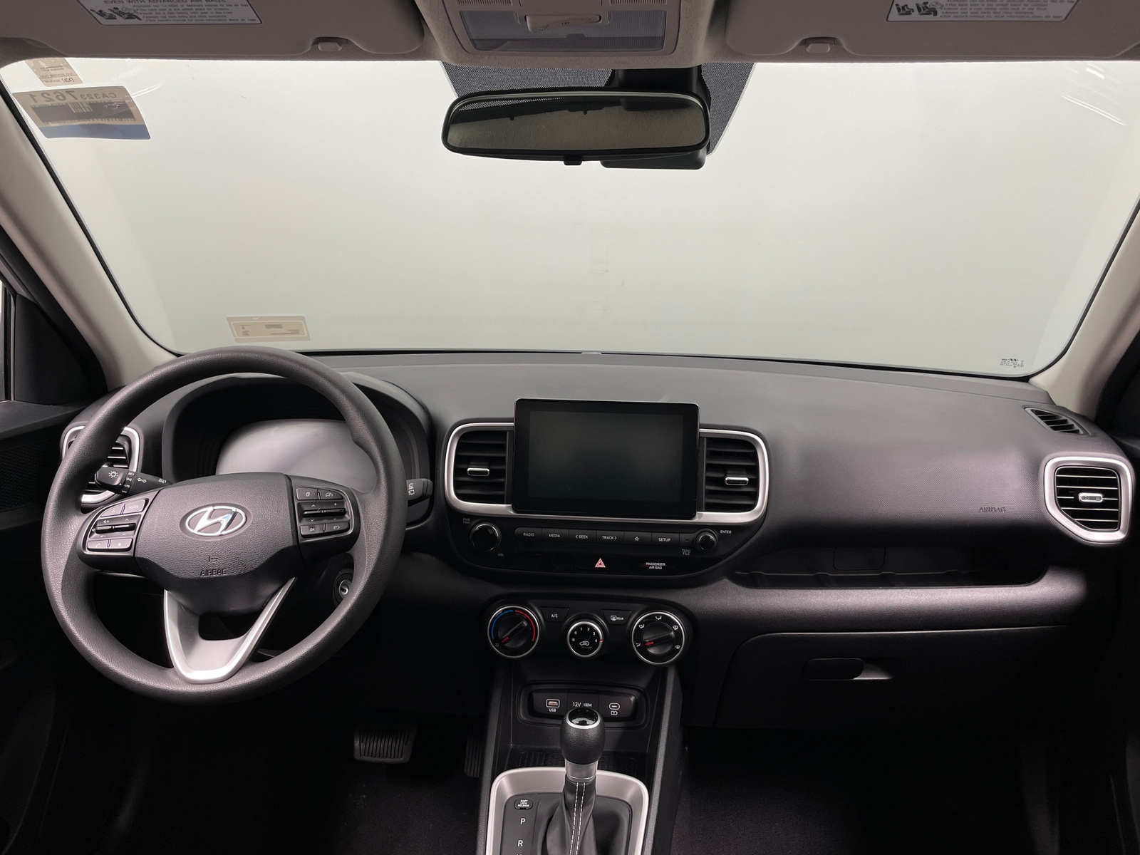 Thumbnail: 2025 Hyundai Venue - 3