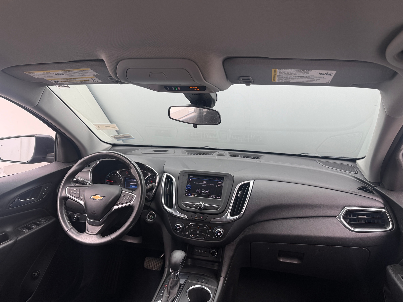 Thumbnail: 2022 Chevrolet Equinox - 3