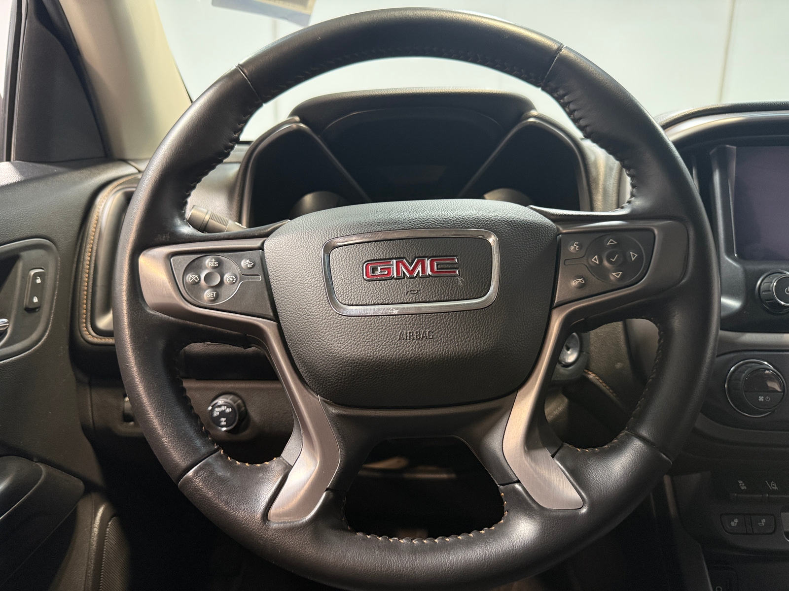 Thumbnail: 2021 GMC Canyon - 5