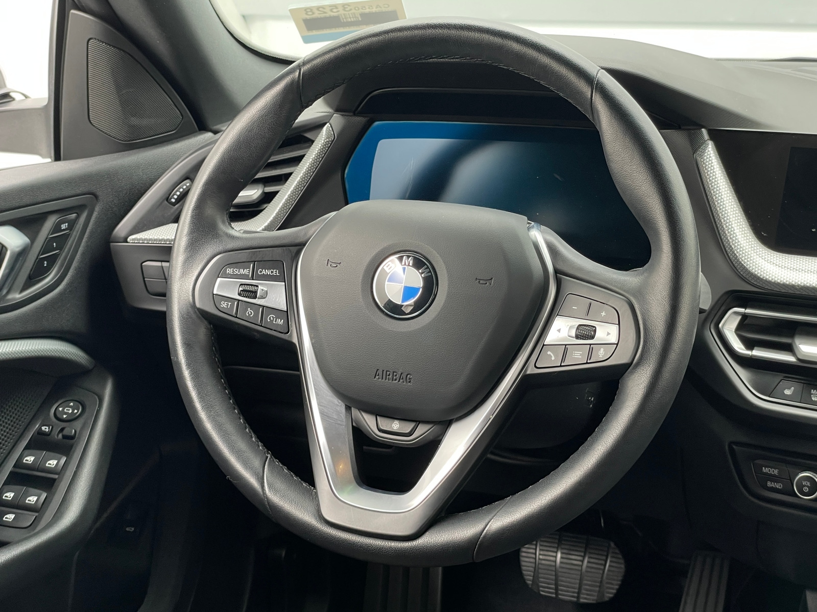 Thumbnail: 2024 BMW 2 Series - 4