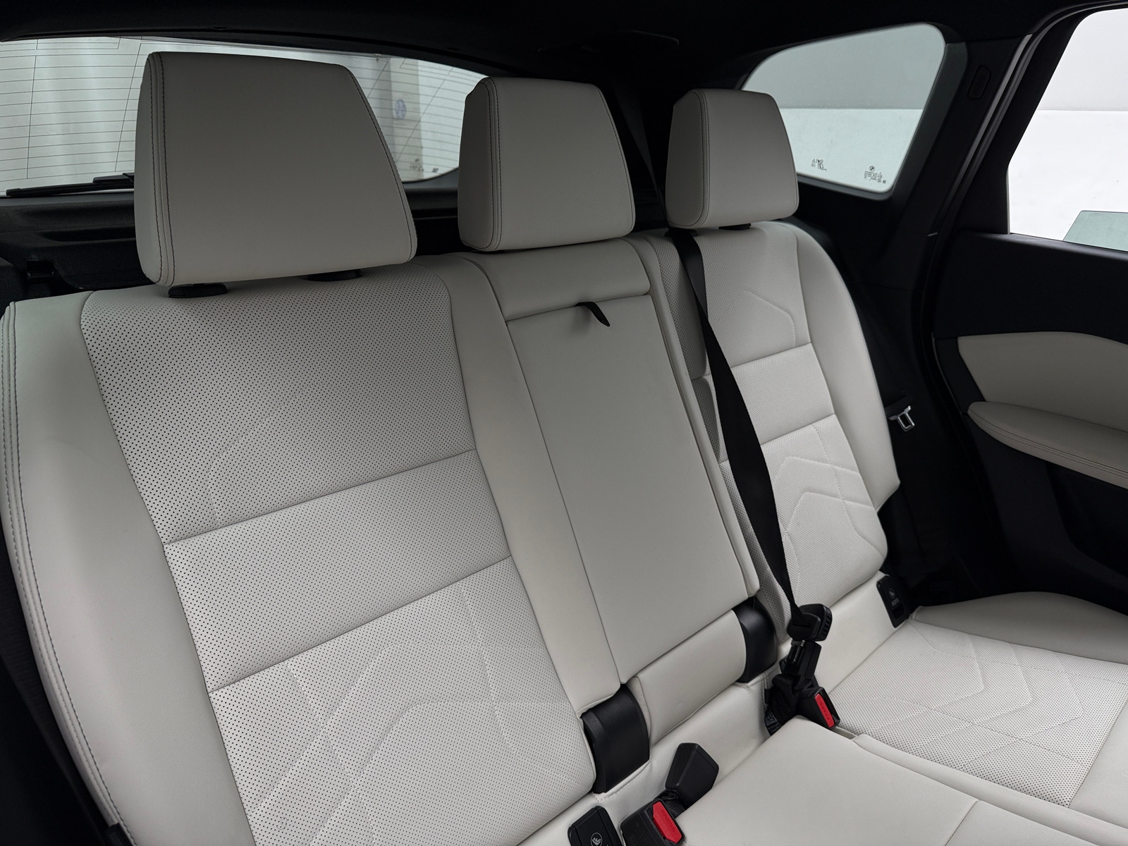 Thumbnail: 2026 BMW X1 - 5