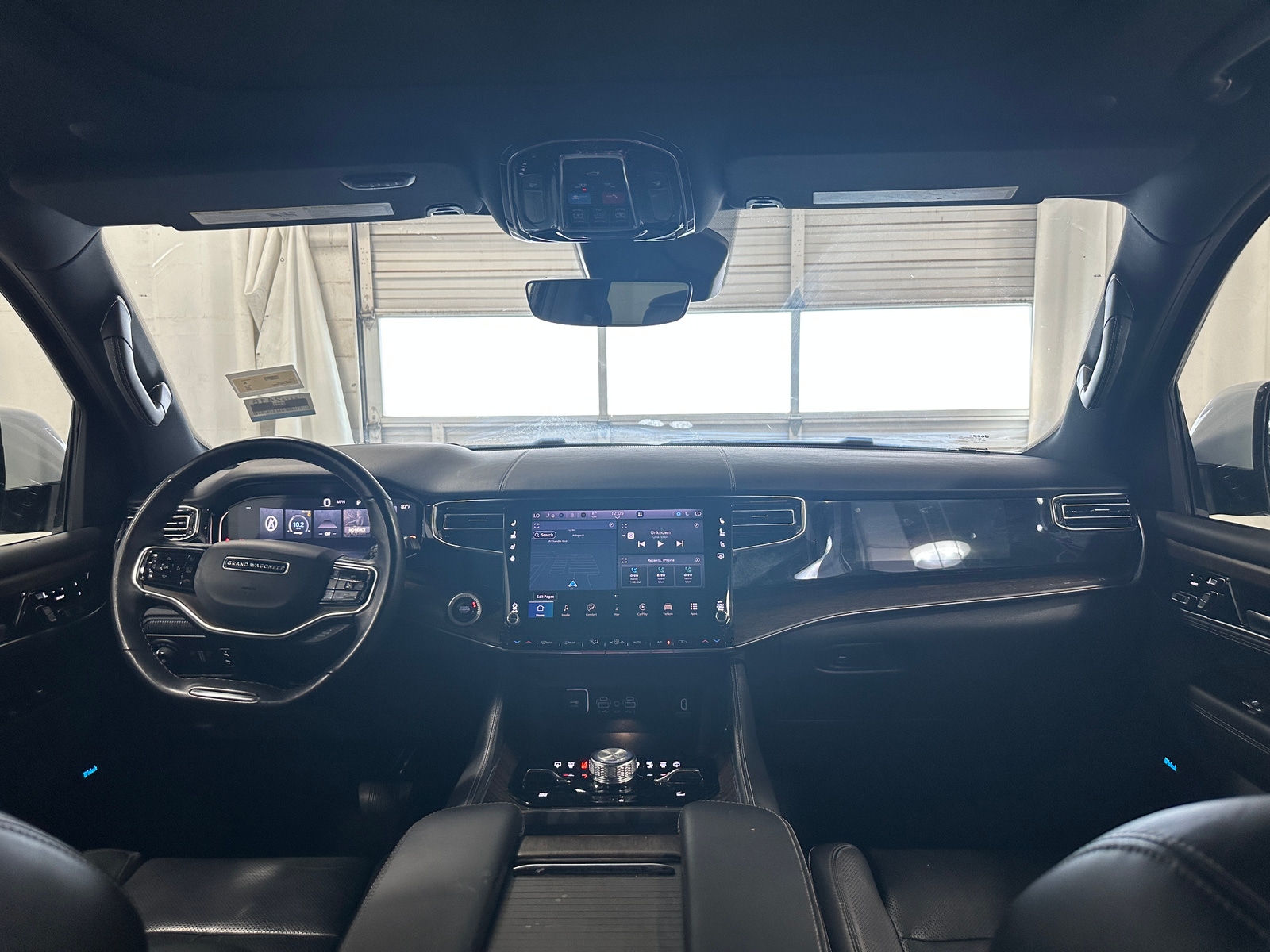 Thumbnail: 2022 Jeep Grand Wagoneer - 2