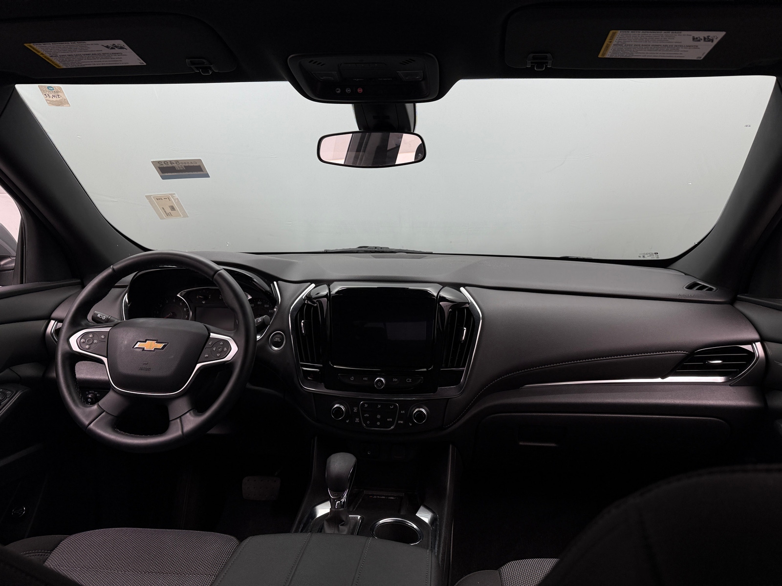 Thumbnail: 2023 Chevrolet Traverse - 3
