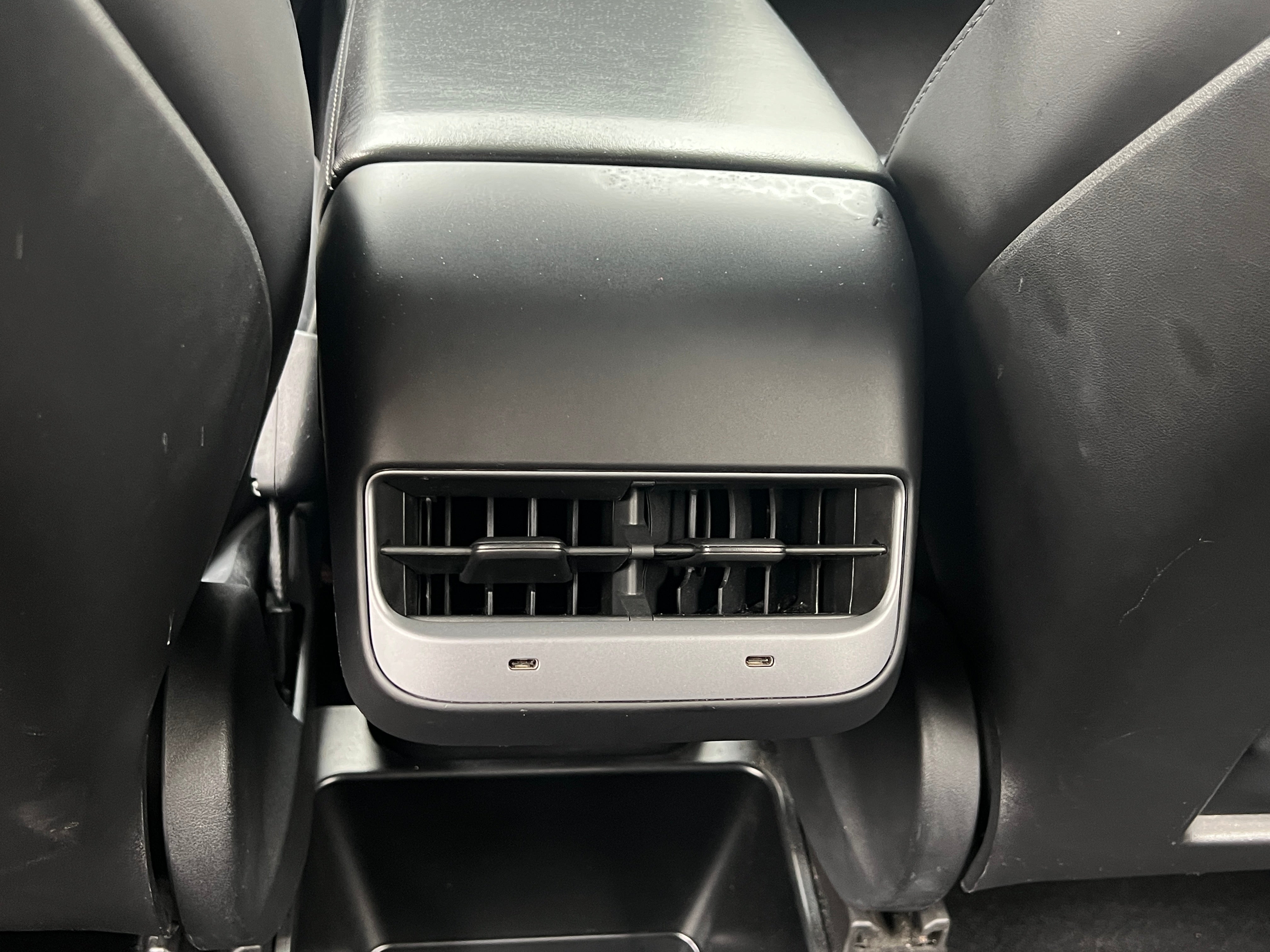 Used 2021 Tesla Model Y Standard Range with VIN 5YJYGDED9MF181625 for sale in Auburn, WA