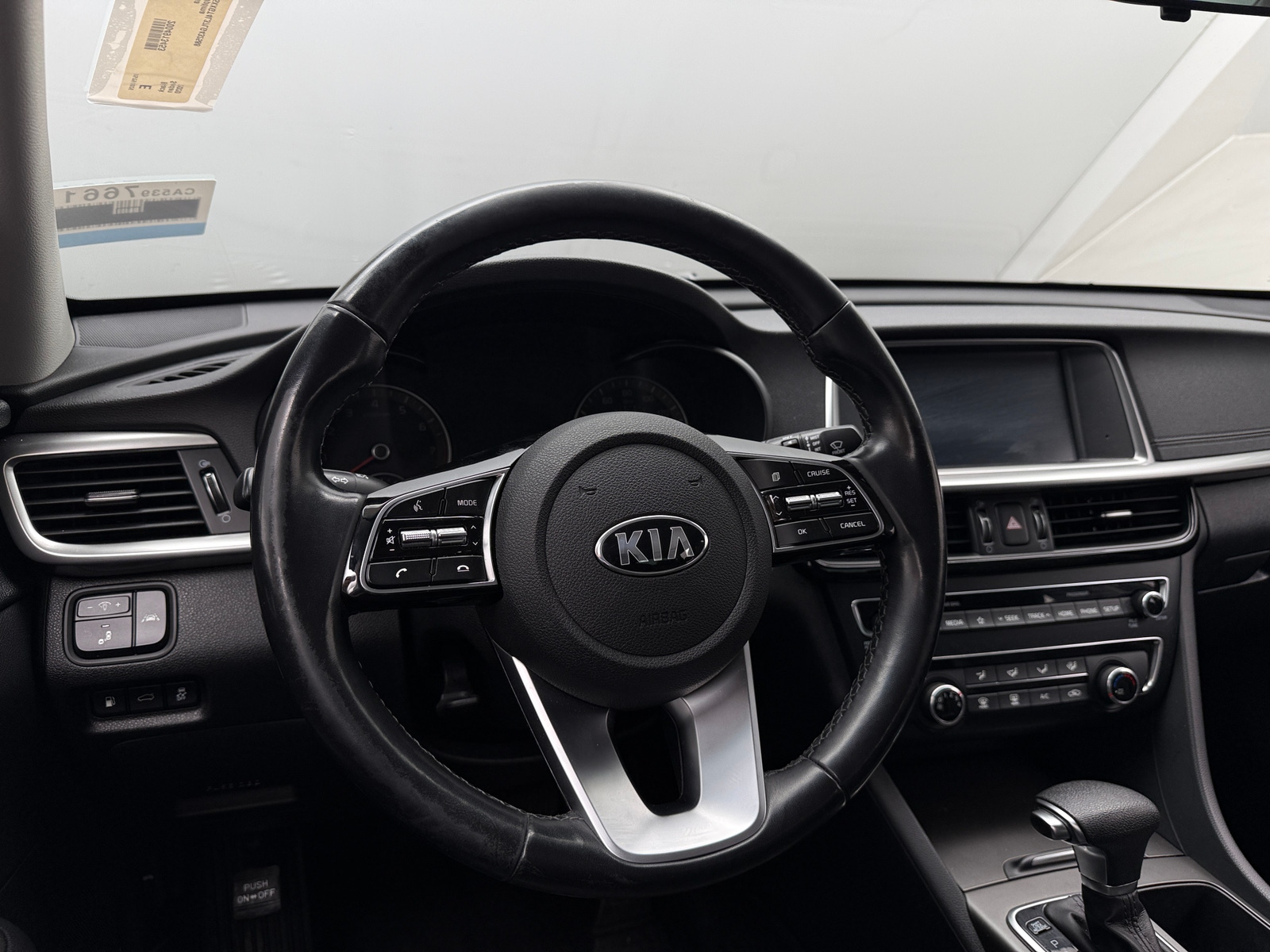 Thumbnail: 2020 Kia Optima - 4