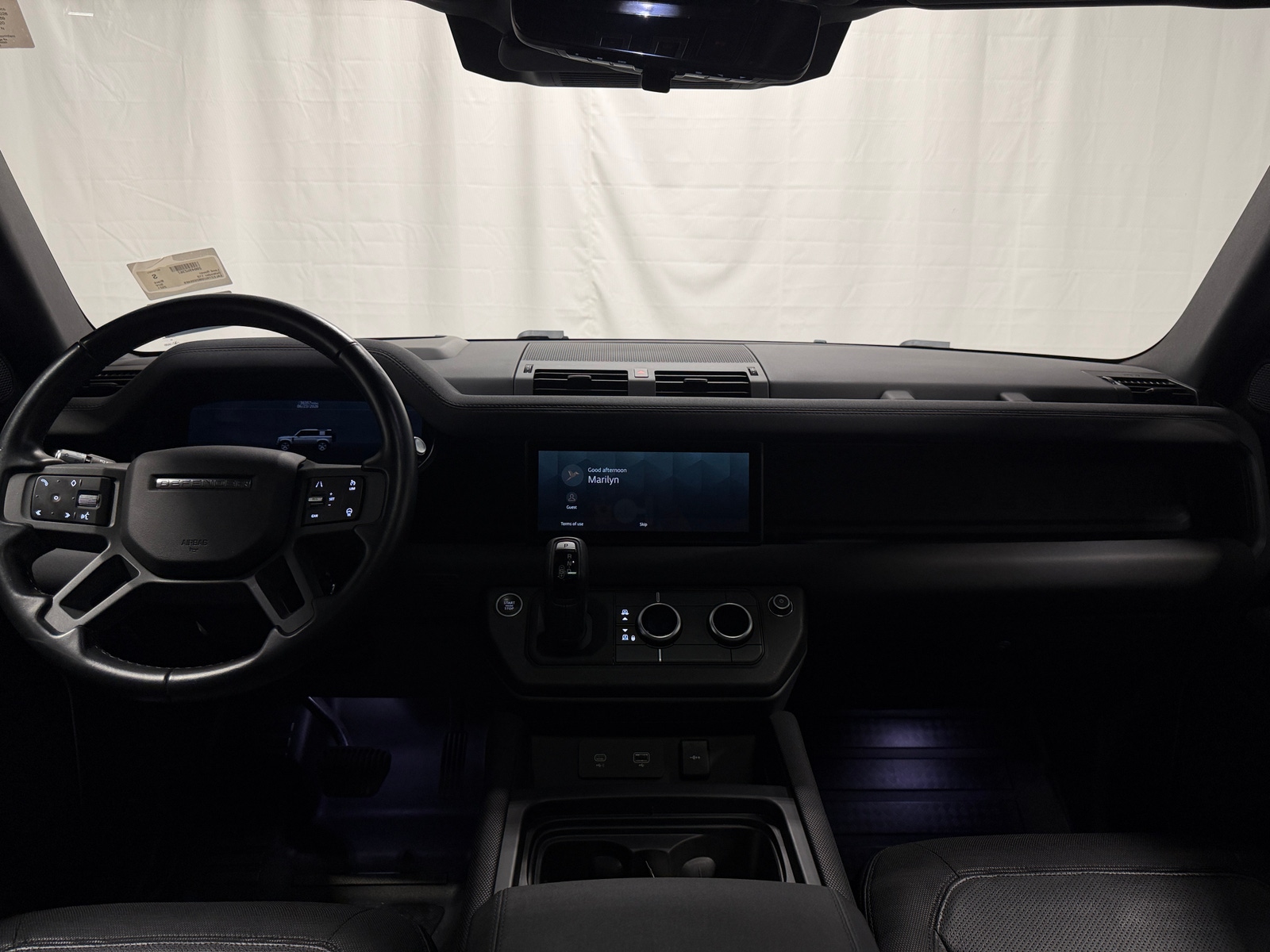 Thumbnail: 2021 Land Rover Defender - 2