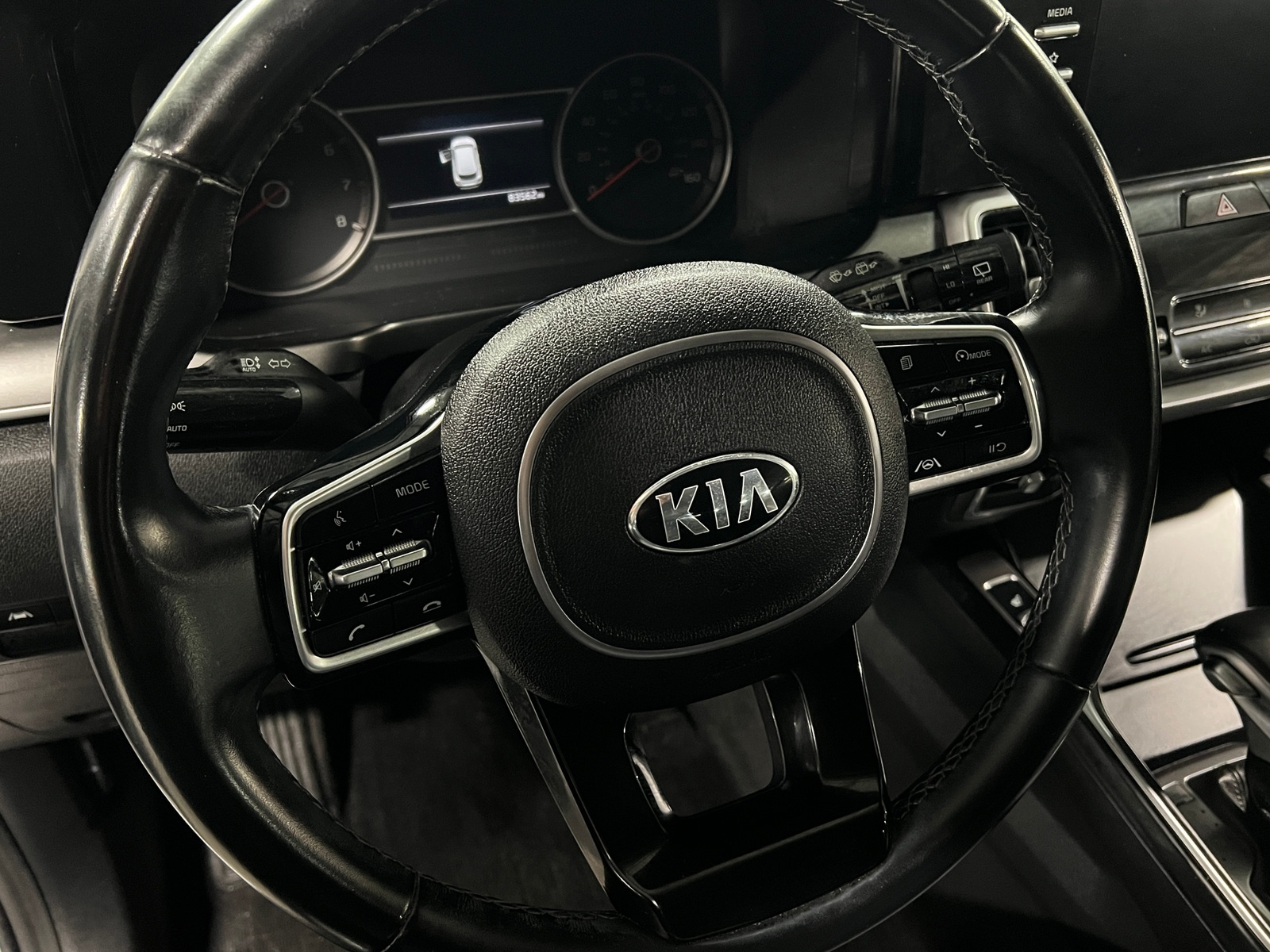 Thumbnail: 2021 Kia Sorento - 4