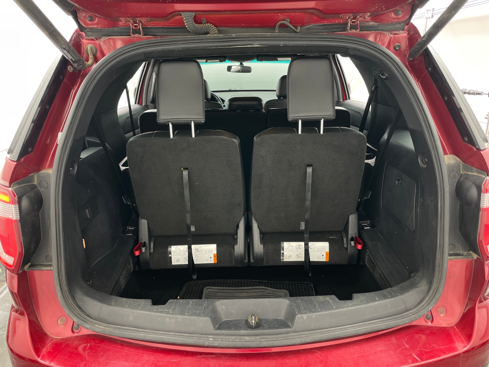 Thumbnail: 2016 Ford Explorer - 6