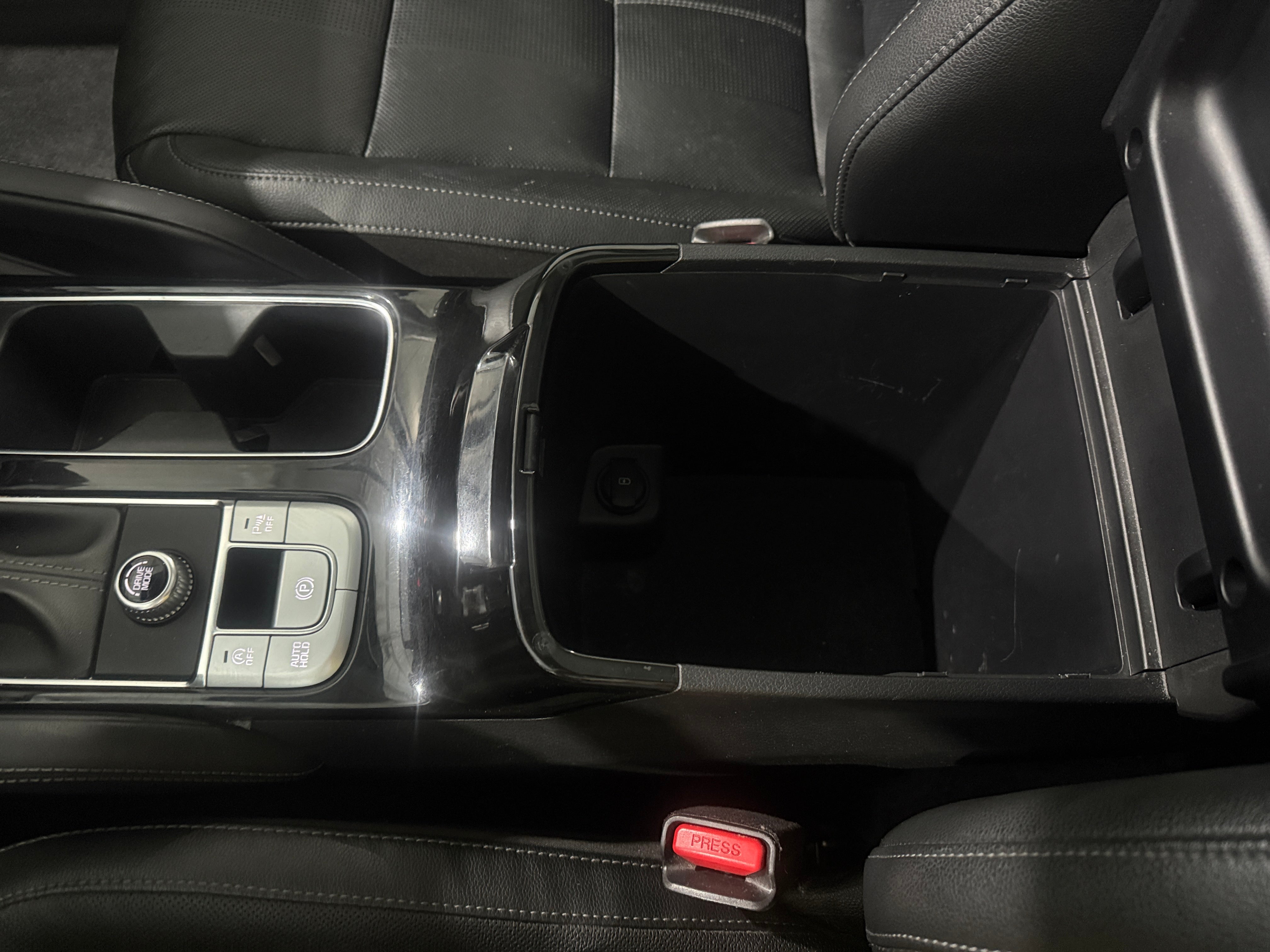 2021 Kia Telluride EX - Photo 20