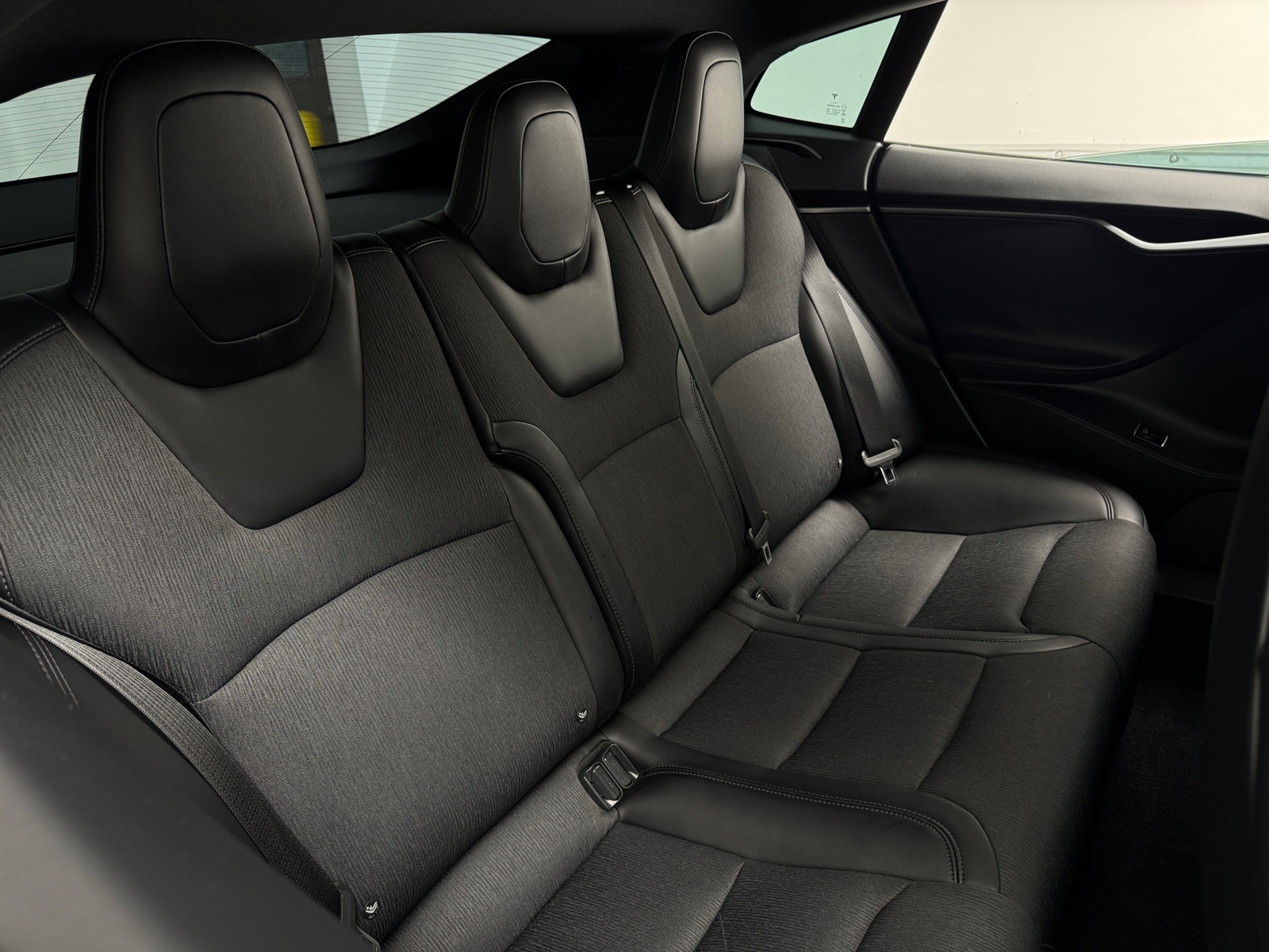 Thumbnail: 2018 Tesla Model S - 6