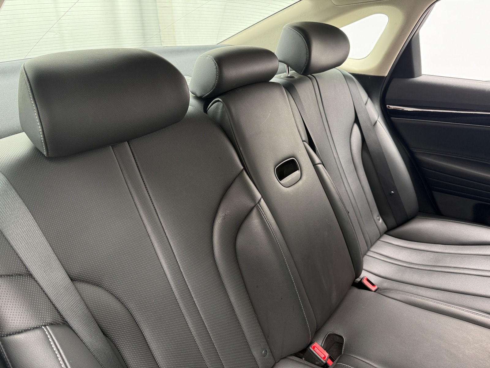 Thumbnail: 2023 Genesis G80 - 5