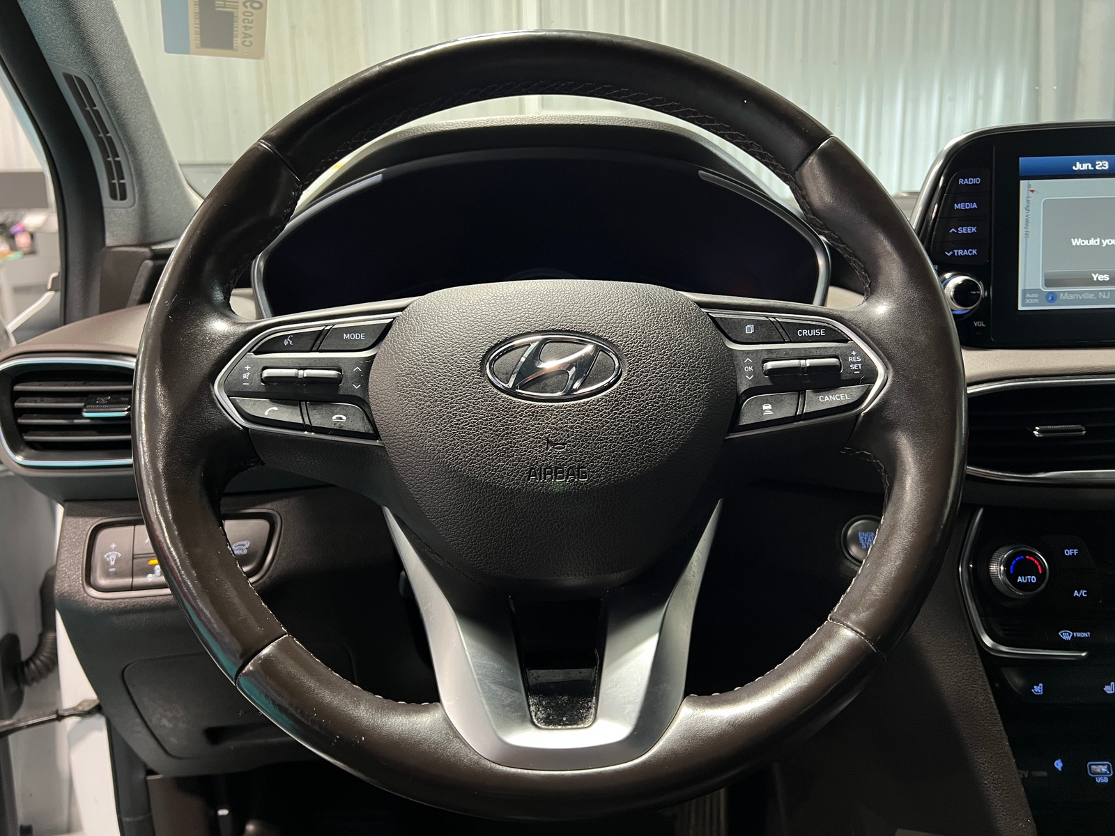 Thumbnail: 2020 Hyundai Santa Fe - 4