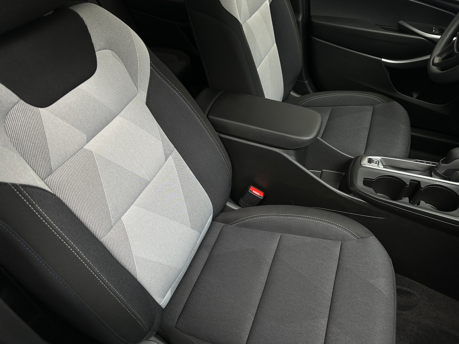 Thumbnail: 2026 Chevrolet Trax - 2