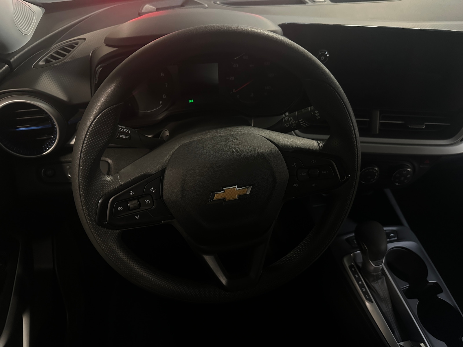 Thumbnail: 2026 Chevrolet Trax - 5