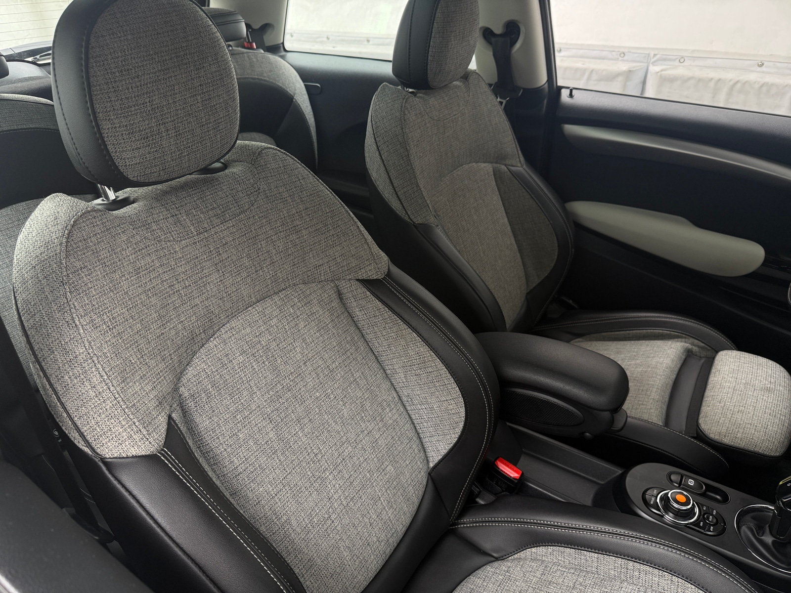 Thumbnail: 2020 MINI Cooper Hardtop - 2
