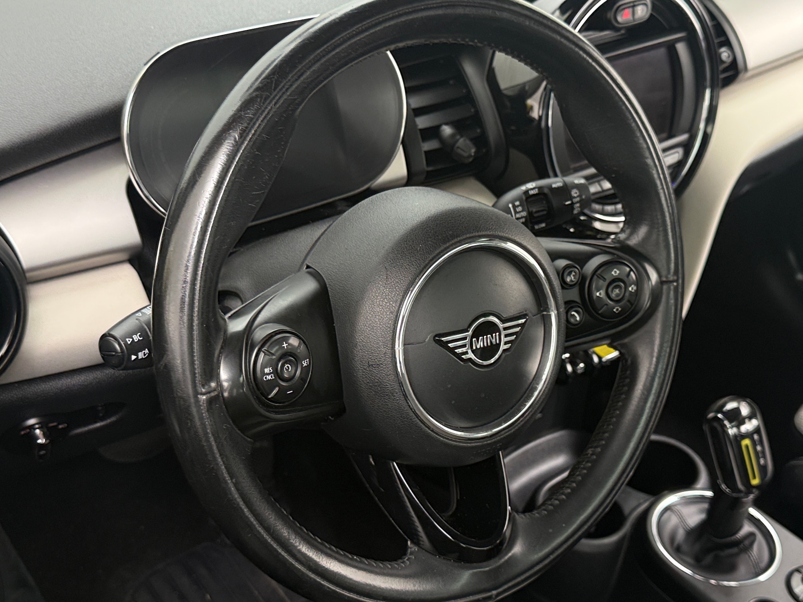 Thumbnail: 2020 MINI Cooper Hardtop - 5