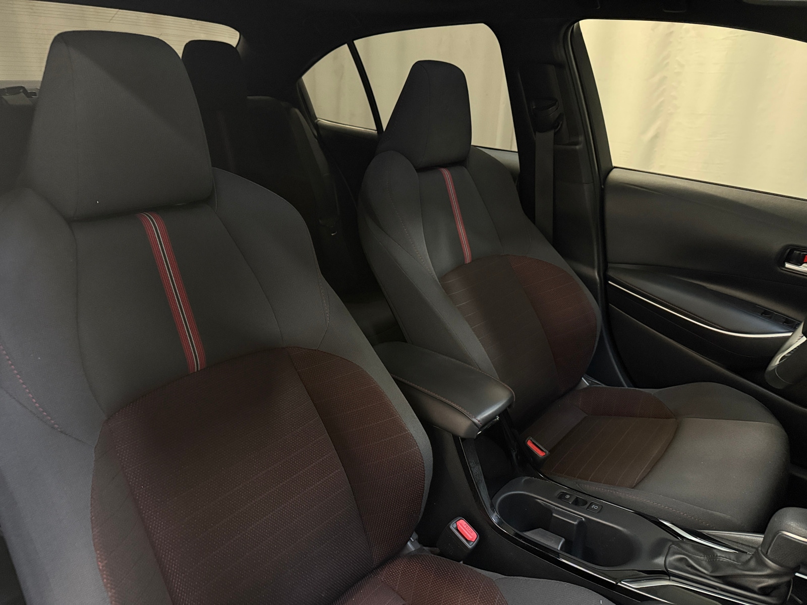 Thumbnail: 2024 Toyota Corolla - 2