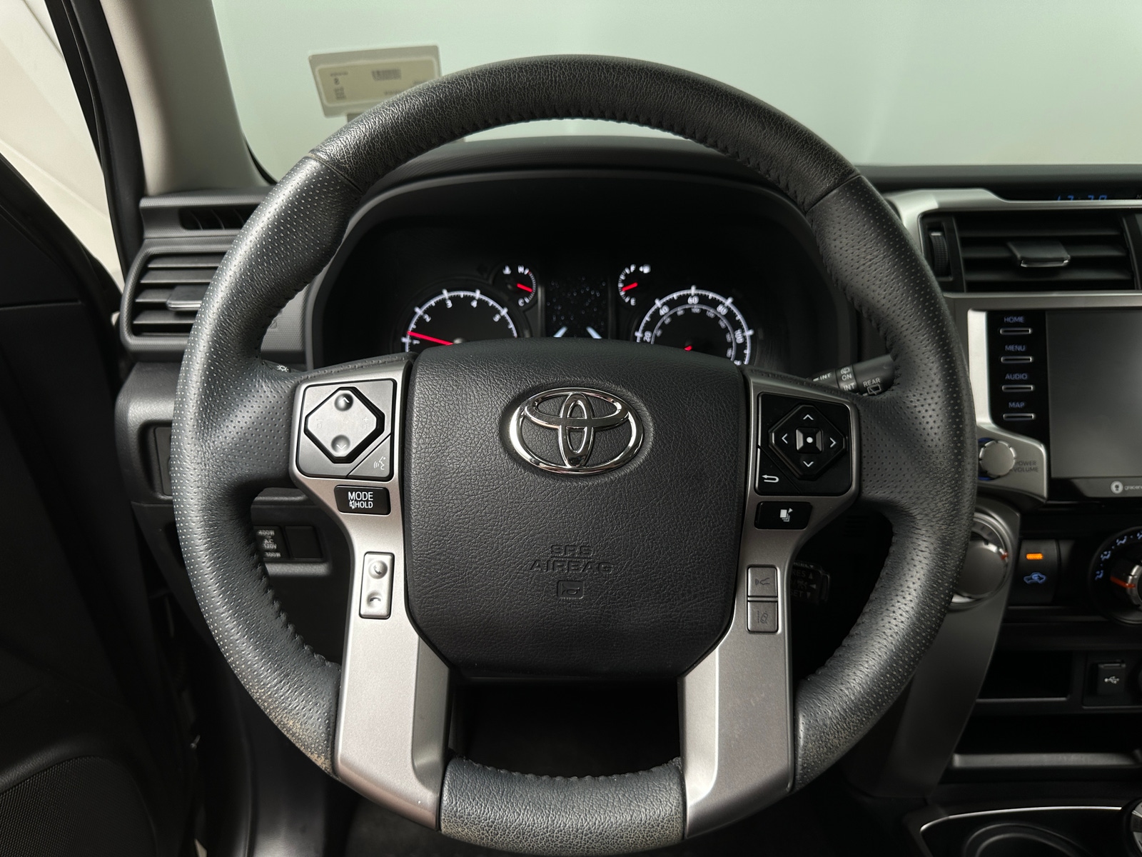 Thumbnail: 2020 Toyota 4Runner - 5