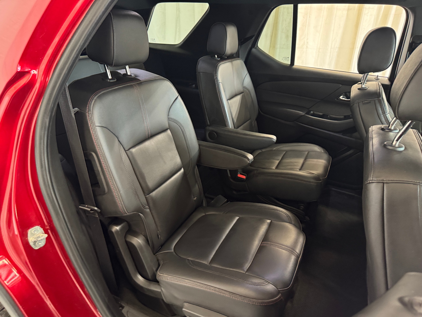 Thumbnail: 2023 Chevrolet Traverse - 5