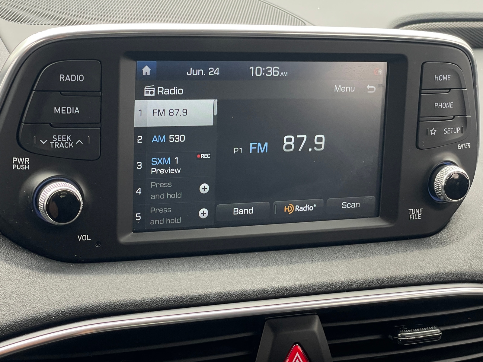 Thumbnail: 2020 Hyundai Santa Fe - 4