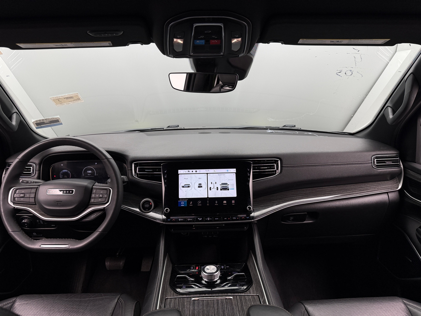 Thumbnail: 2022 Jeep Wagoneer - 2
