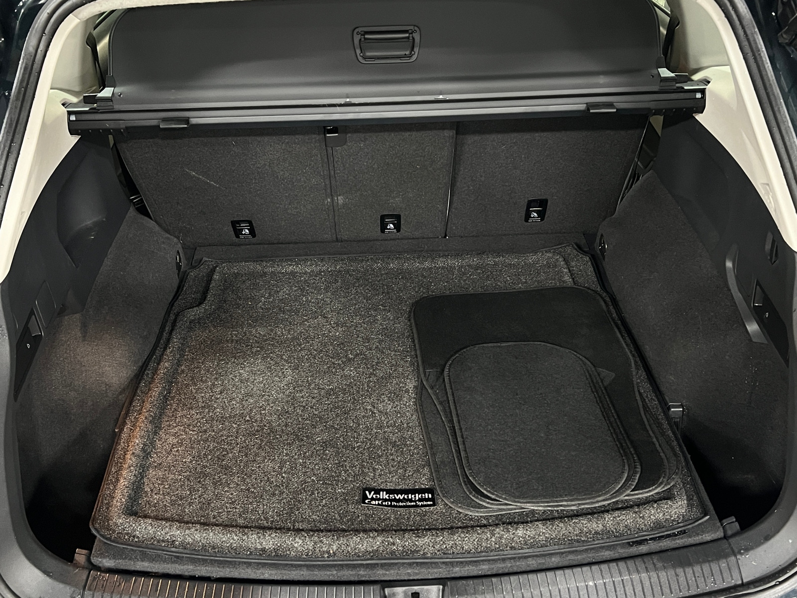 Thumbnail: 2019 Volkswagen Tiguan - 6