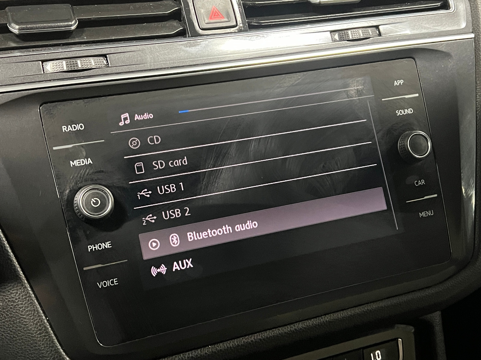 Thumbnail: 2019 Volkswagen Tiguan - 3